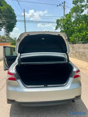 2020 Toyota Camry — foto 4 / 16