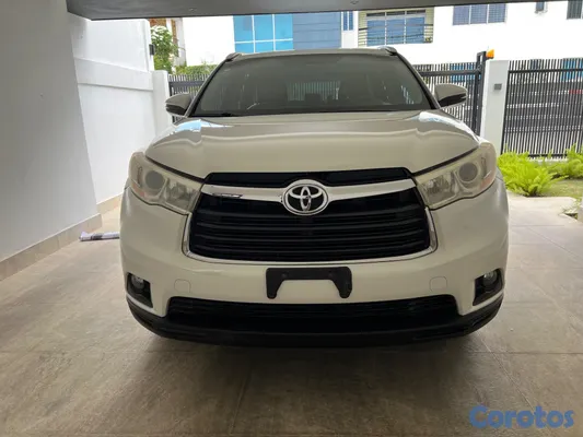 2014 Toyota Highlander