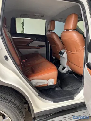 2014 Toyota Highlander — foto 8 / 9