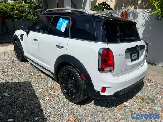 2018 Mini Countryman — foto 5 / 8