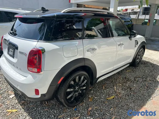 2018 Mini Countryman — foto 7 / 8