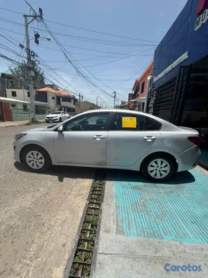 2021 Kia Rio — foto 6 / 10
