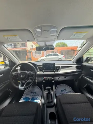 2021 Kia Rio — foto 9 / 10