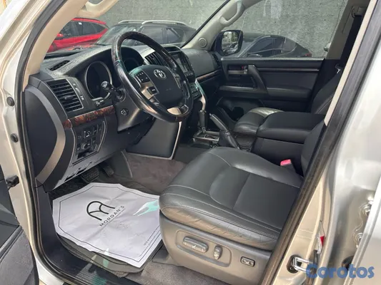 2008 Toyota Land Cruiser — foto 5 / 10