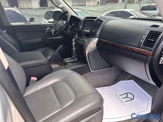 2008 Toyota Land Cruiser — foto 7 / 10