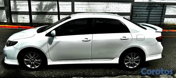 2009 Toyota Corolla — foto 2 / 11