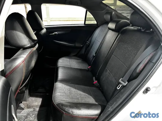 2009 Toyota Corolla — foto 7 / 11