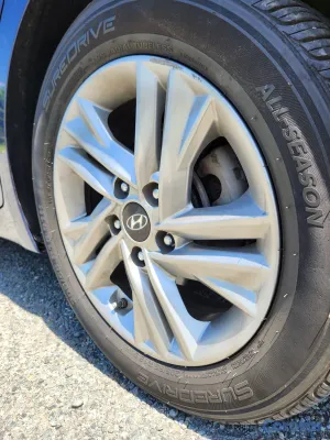 2020 Hyundai Elantra — foto 8 / 11