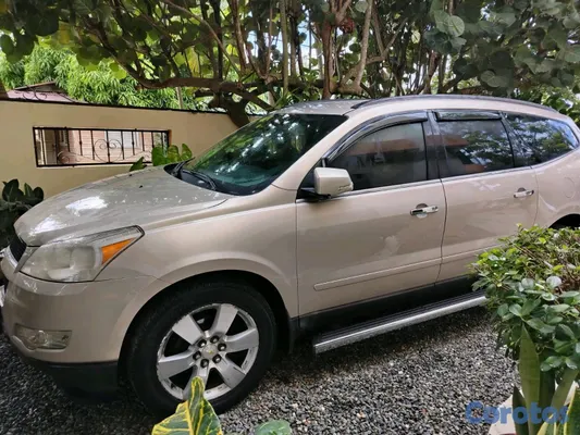 2012 Chevrolet Traverse — foto 2 / 7