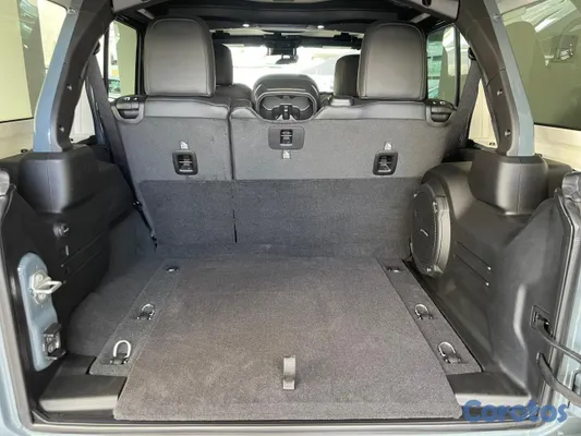 2026 Jeep Wrangler — foto 8 / 10