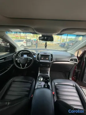 2019 Ford Edge — foto 2 / 9