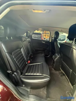 2019 Ford Edge — foto 5 / 9
