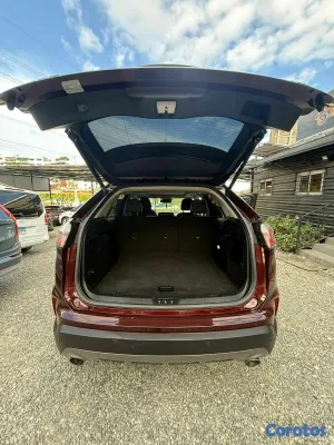 2019 Ford Edge — foto 6 / 9