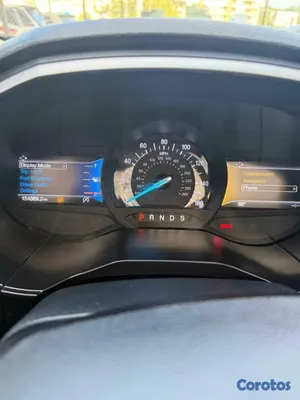 2019 Ford Edge — foto 8 / 9