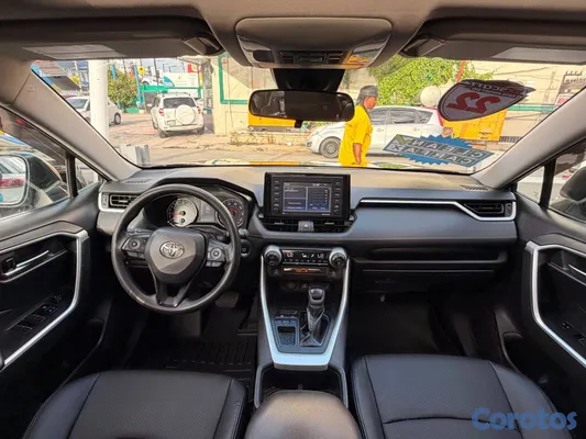 2022 Toyota Rav-4 — foto 3 / 10