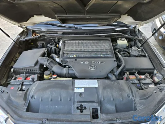 2016 Toyota Land Cruiser — foto 9 / 10