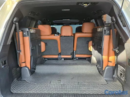 2016 Toyota Land Cruiser — foto 10 / 10