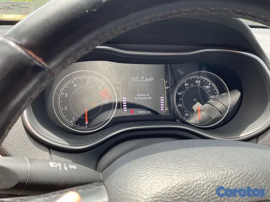 2020 Jeep Cherokee Latitude — foto 6 / 10