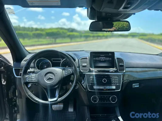 2019 Mercedes-Benz Clase GLE — foto 6 / 12