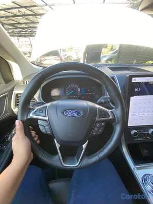 2022 Ford Edge — foto 6 / 11