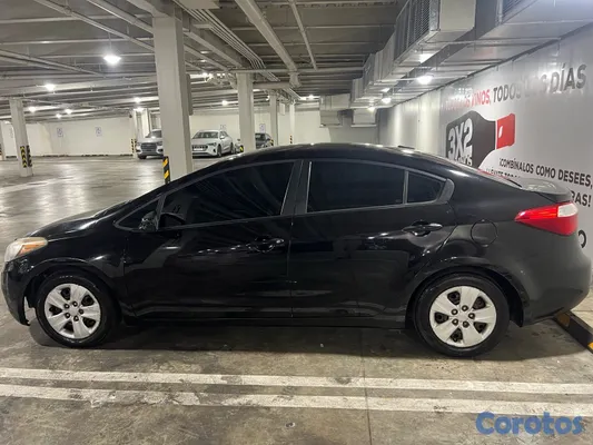 2016 Kia Forte — foto 10 / 11