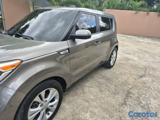 2016 Kia Soluto — foto 5 / 7