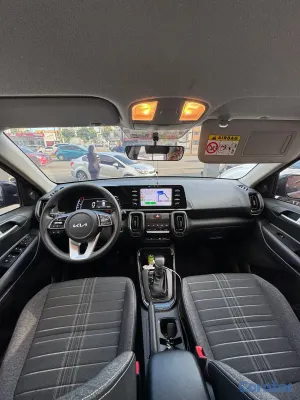 2025 Kia Sonet — foto 4 / 12