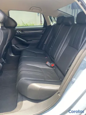 2022 Honda Accord — foto 6 / 8