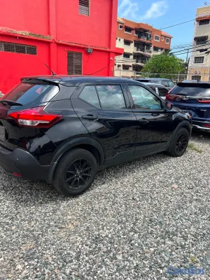 2020 Nissan Kicks
