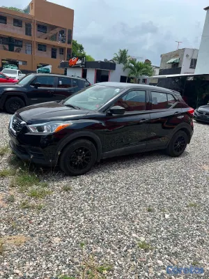 2020 Nissan Kicks — foto 3 / 9