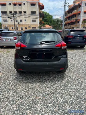 2020 Nissan Kicks — foto 4 / 9