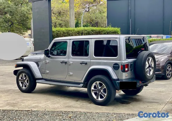 2020 Jeep Wrangler — foto 2 / 12