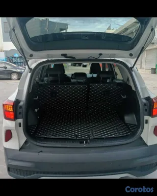 2022 Kia Seltos — foto 6 / 10