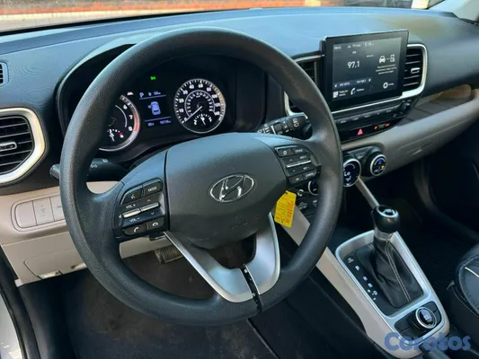 2021 Hyundai Venue — foto 8 / 10