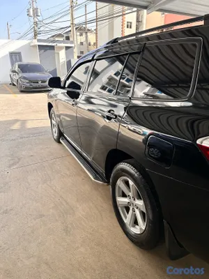 2010 Toyota Highlander — foto 2 / 12