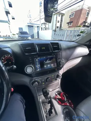2010 Toyota Highlander — foto 7 / 12