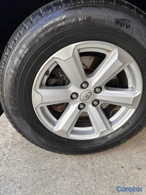 2010 Toyota Highlander — foto 11 / 12
