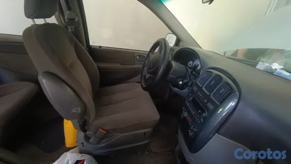 2006 Dodge Caravan — foto 12 / 13