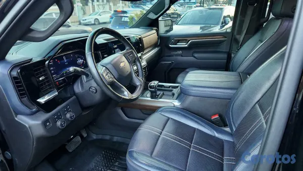 2024 Chevrolet Silverado — foto 9 / 9