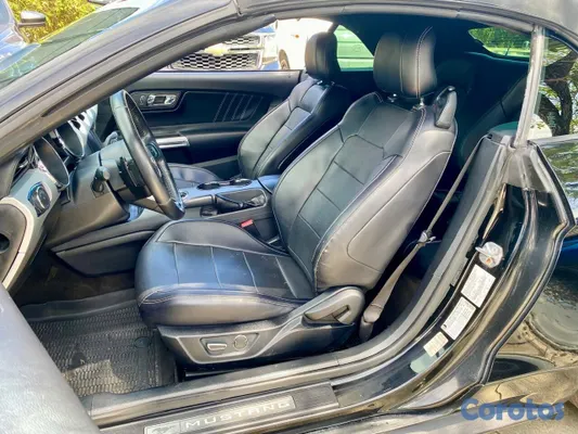 2017 Ford Mustang — foto 4 / 11