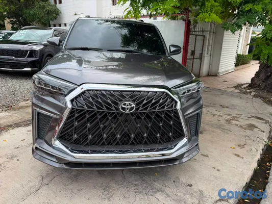 2020 Toyota 4 Runner — foto 6 / 8