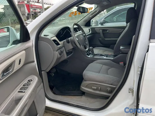 2017 Chevrolet Traverse — foto 3 / 8