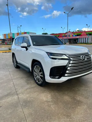 2022 Lexus Lx