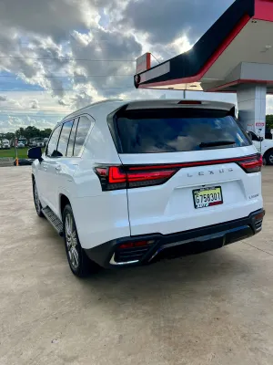 2022 Lexus Lx — foto 4 / 10
