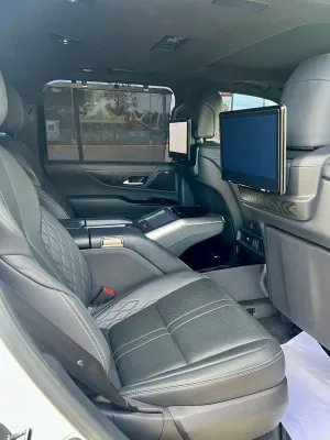 2022 Lexus Lx — foto 8 / 10