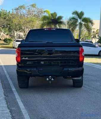 2017 Toyota Tundra — foto 4 / 8