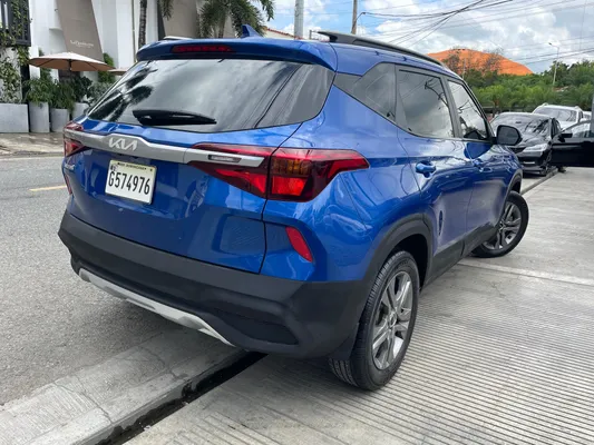 2022 Kia Seltos — foto 7 / 10