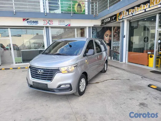 2020 Hyundai Grand Starex — foto 2 / 14