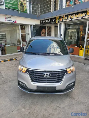 2020 Hyundai Grand Starex — foto 3 / 14