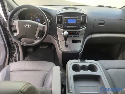 2020 Hyundai Grand Starex — foto 10 / 14